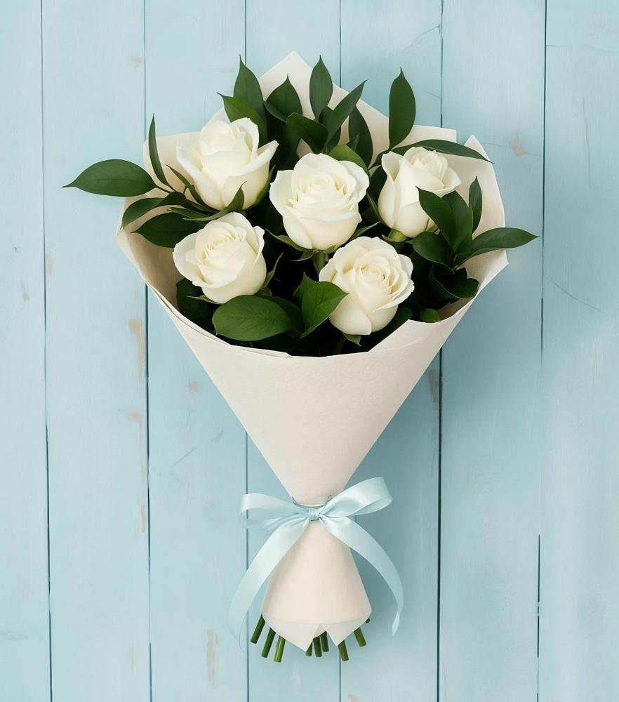 Букет цветов из: Розы в Камышах