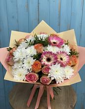 Букет цветов из:  Розы, Герберы и Хризантемы #REPLACE_PRED# Камышах