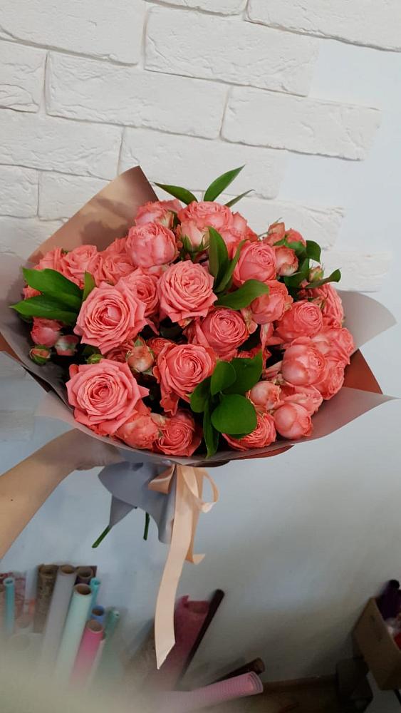 Букет цветов из: Розы в Камышах