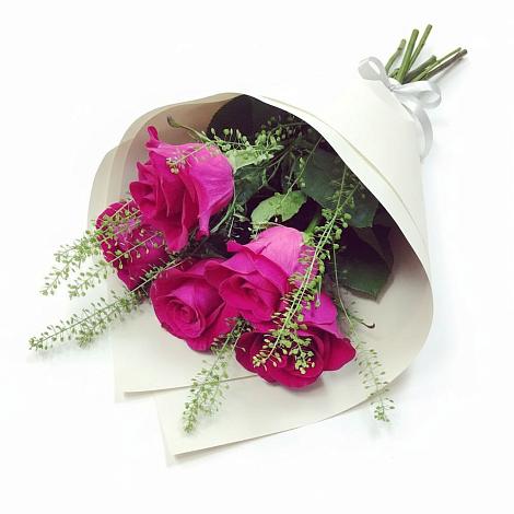 Букет цветов из: Розы в Камышах