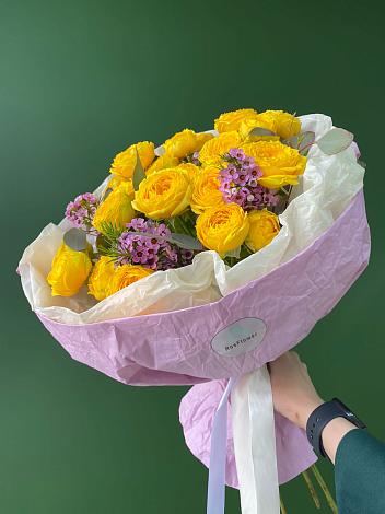 Букет Кустовые желтые розы в Камышах