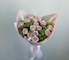 Букет цветов из:  Розы и Хризантемы #REPLACE_PRED# Камышах