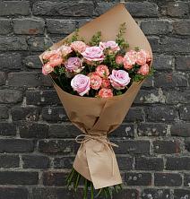 Букет цветов из:  Розы в Камышах