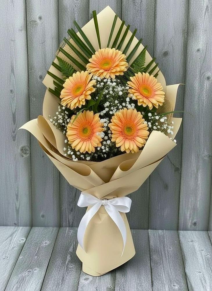 Букет цветов из: Герберы в Камышах