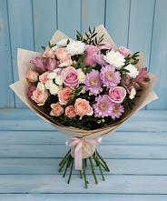 Букет цветов из:  Хризантемы, Розы и Альстромерии #REPLACE_PRED# Камышах