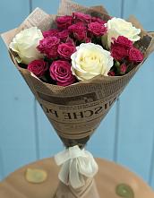 Букет цветов из:  Розы в Камышах
