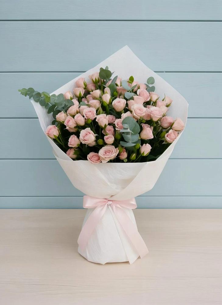 Букет цветов из: Розы в Камышах