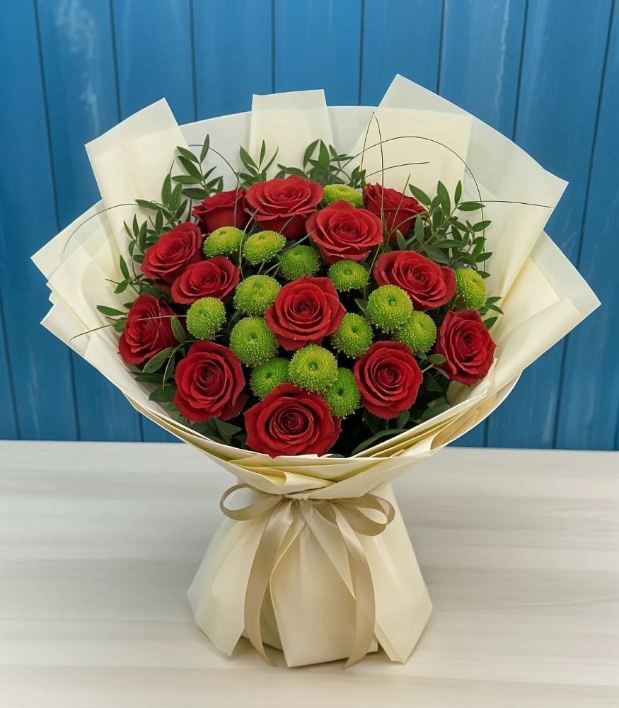 Букет цветов из: Розы и Хризантемы в Камышах