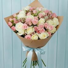 Букет цветов из:  Розы в Камышах